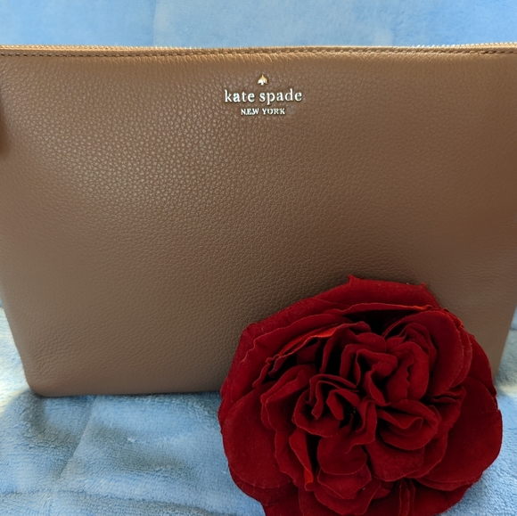 KATE SPADE New York Large Zip Pouch "Jackson Brownstone" in taupe brown … - Picture 2 of 8
